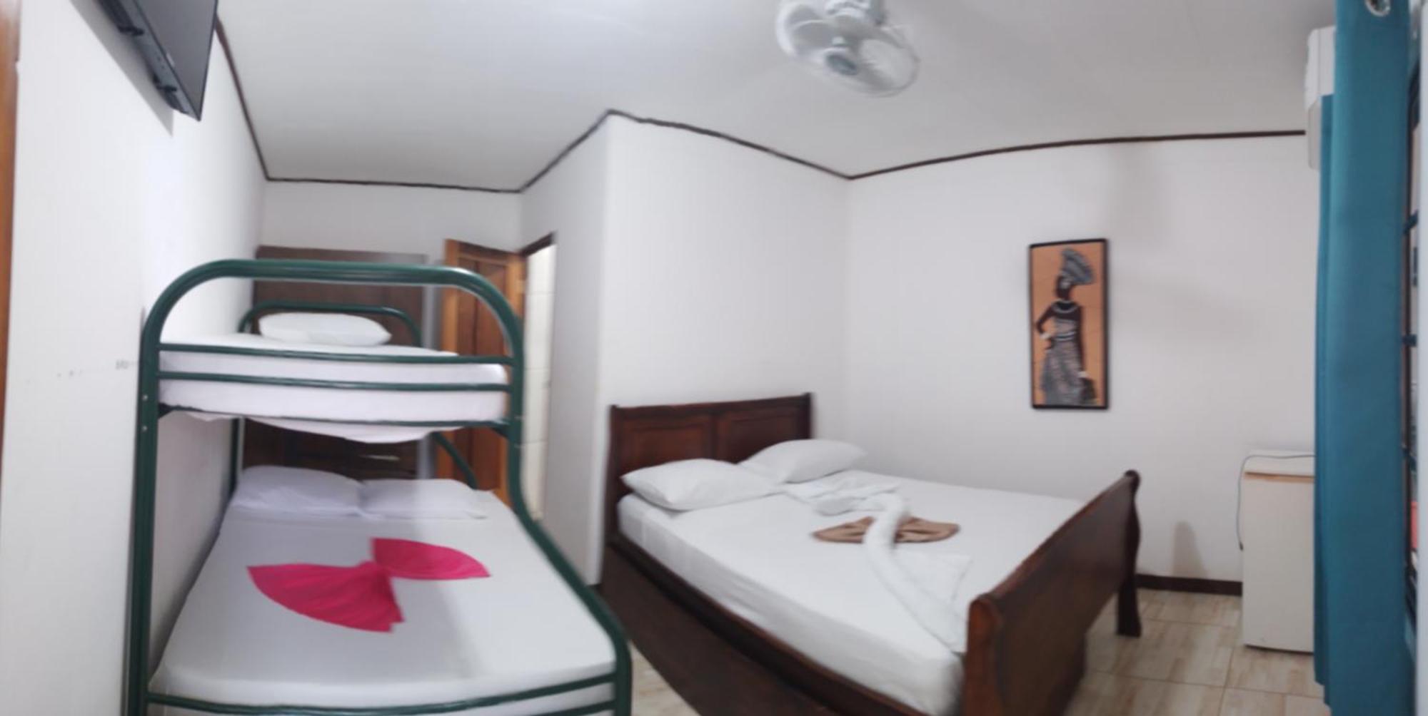 Cabinas Smith Cahuita Kamer foto