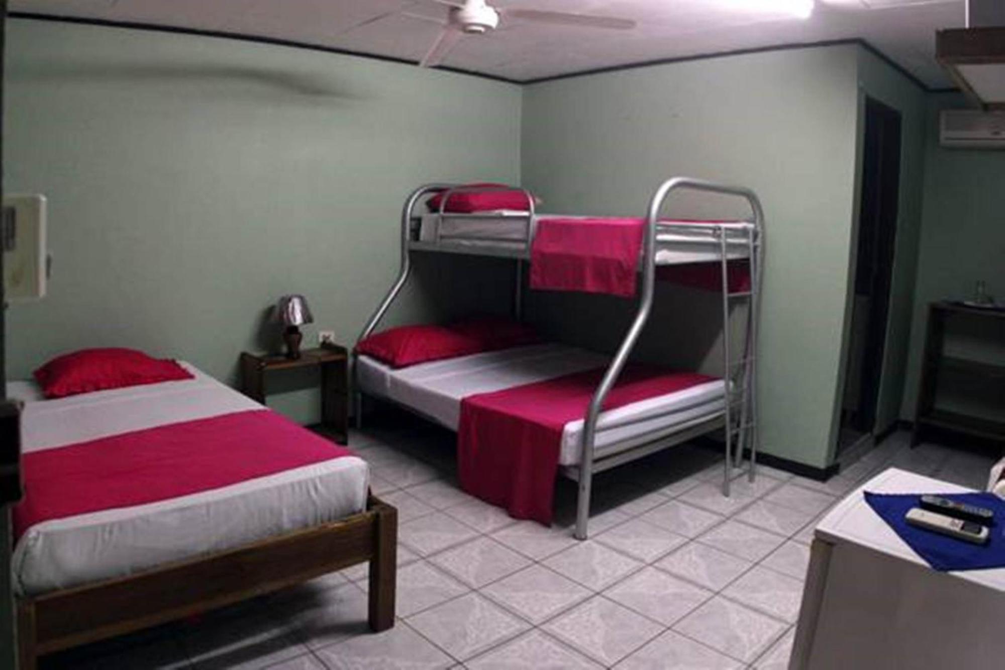 Cabinas Smith Cahuita Kamer foto